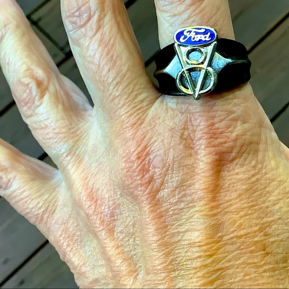 Ring, size 13 - Picture 1 of 9